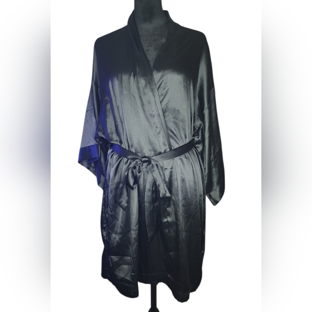 NWT Victoria's Secret Satin Robe, Womens XS/Small - Picture 1 of 5